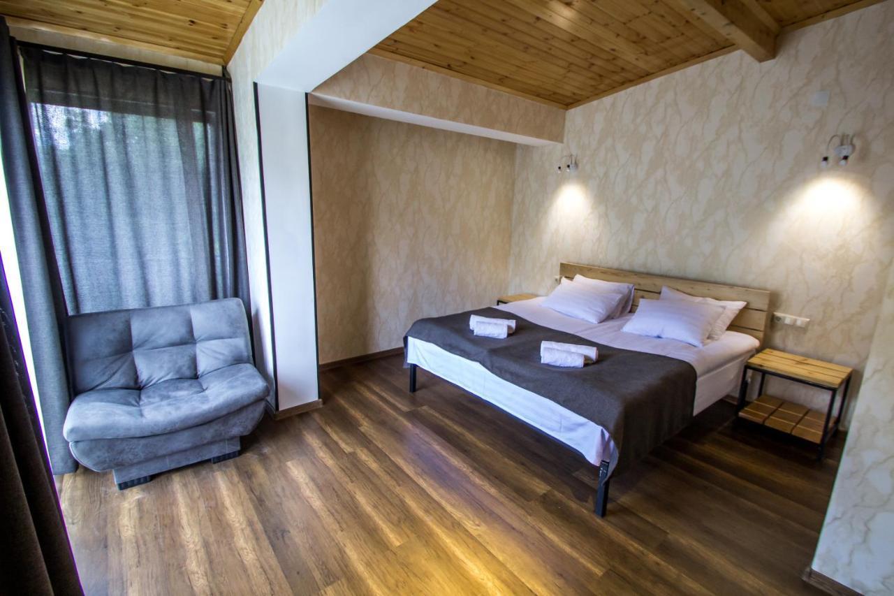 Mestia Hotel Amirani Ngoại thất bức ảnh