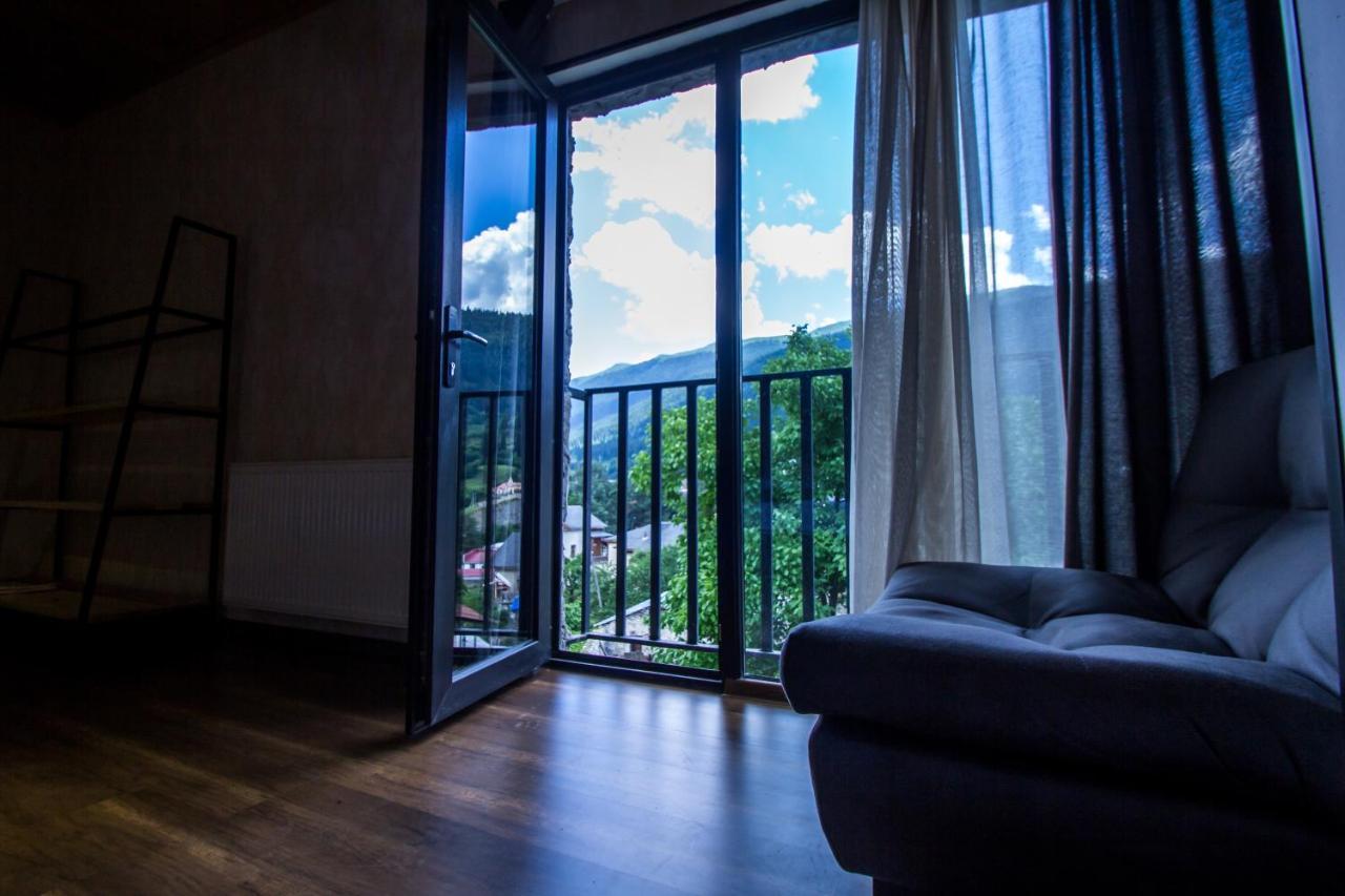 Mestia Hotel Amirani Ngoại thất bức ảnh